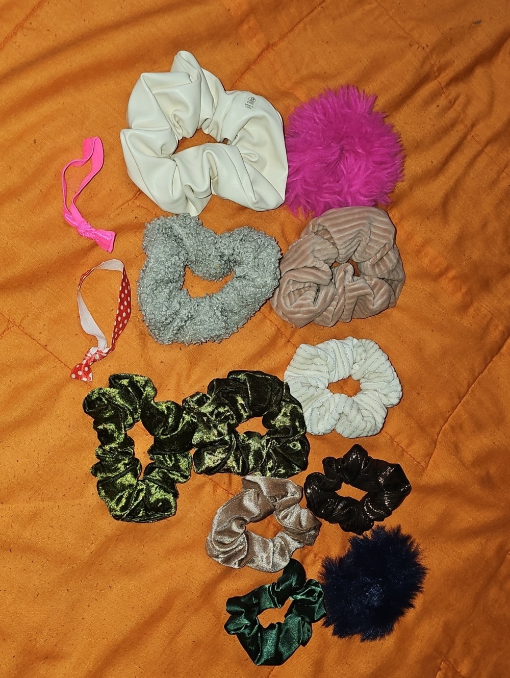 Large Scrunchie LOT!! All Great Condition!!